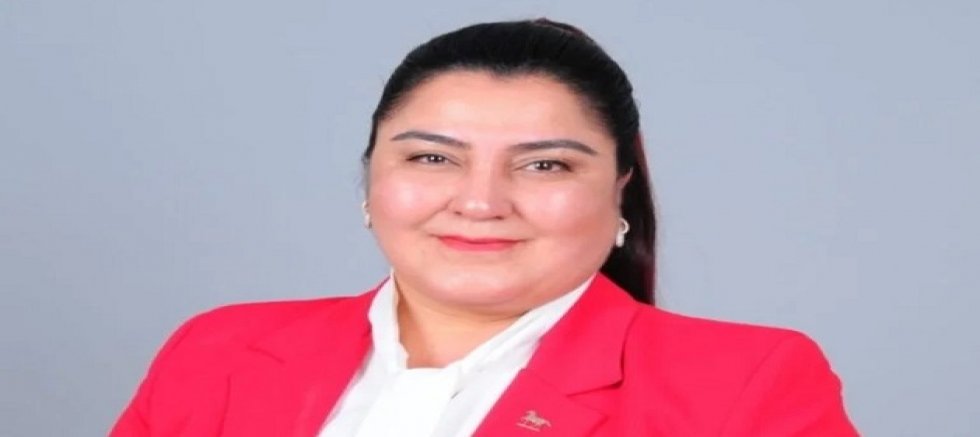 DP İLÇE BAŞKANI AYLİN TEZCAN ÇELİK; SİYASET’TEDE KADINLARA EŞİT DAVRANILMIYOR 
