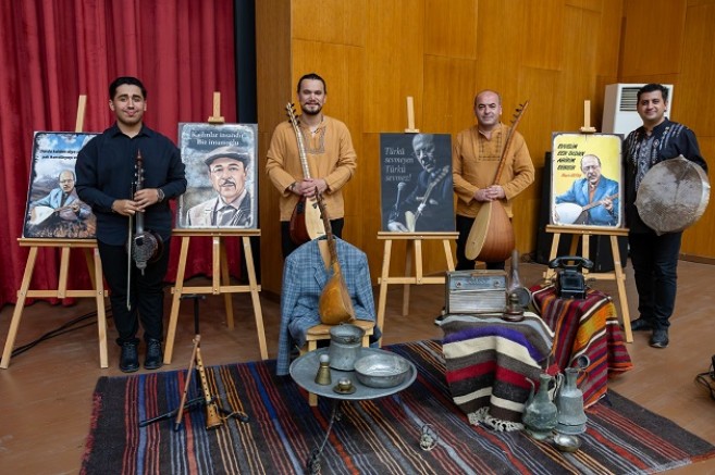 MANAVGAT’TA USTA SANATÇI NEŞET ERTAŞ’A DUYGU DOLU ANMA GECESİ