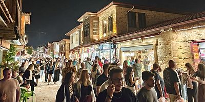 Kurban bayramı tatili Antik Side’yi İhya etti 
