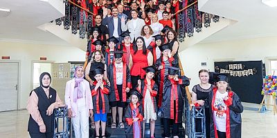 MANAVGAT BELEDİYE BAŞKAN VEKİLİ AV. MEHMET ÇİÇEK, ENGELSİZ YAŞAM MERKEZİ ÖĞRENCİLERİNİN MEZUNİYET COŞKUSUNA ORTAK OLDU