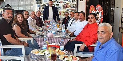 Manavgat’ta Siyasi Partiler Bayramlaşmada Bir Araya Geldi