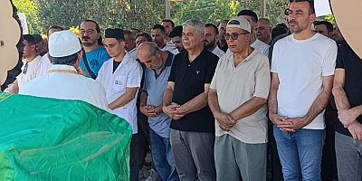   Süleyman Öz eşini toprağa verdi