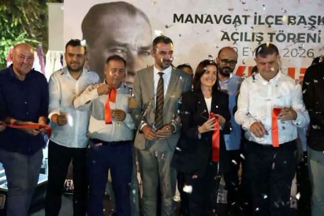 YENİPARTİ MANAVGAT İLÇE TEŞKİLATI TÖRENLE AÇILDI